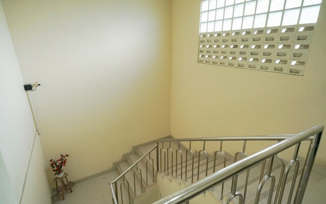 RedDoorz near Exit Toll Sirkuit Sentul