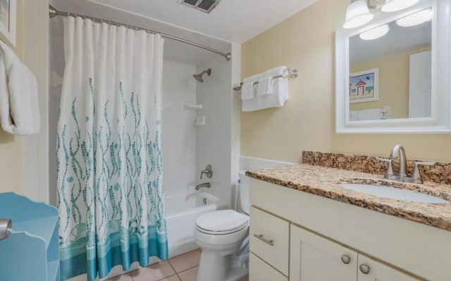 Island Hideaway East - 308B 67th