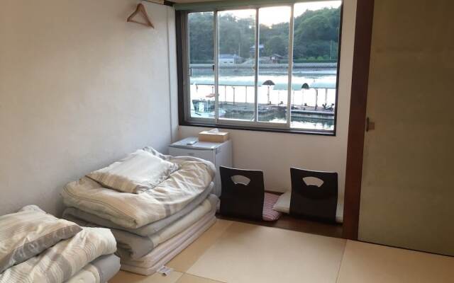 Guesthouse NEST - Hostel