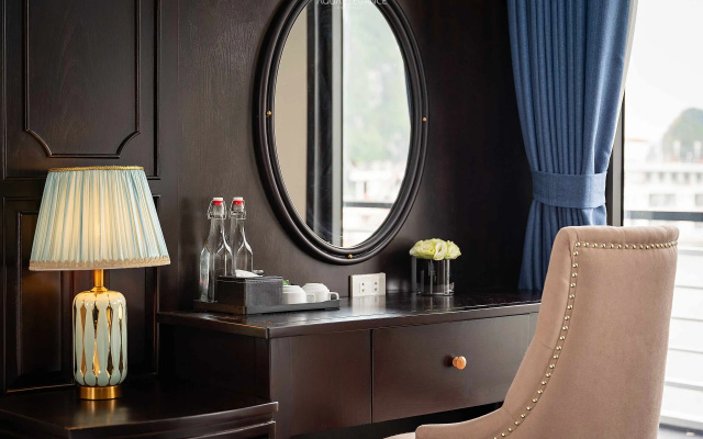 Aqua Elegance Cruise – Guest Rooms – Ha Long