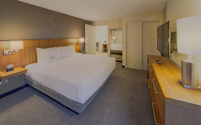 Hyatt Place Pensacola Airport