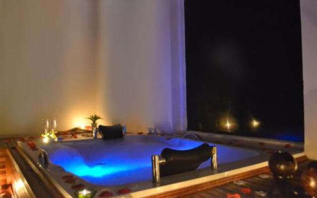Hotel Majams Resort