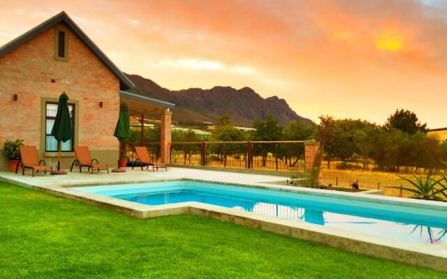 Vineyard Views Country House