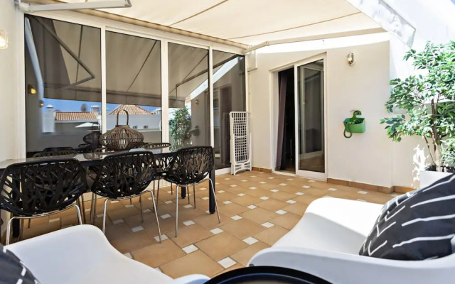QV 210 - Black White Apartment - Quinta Velha
