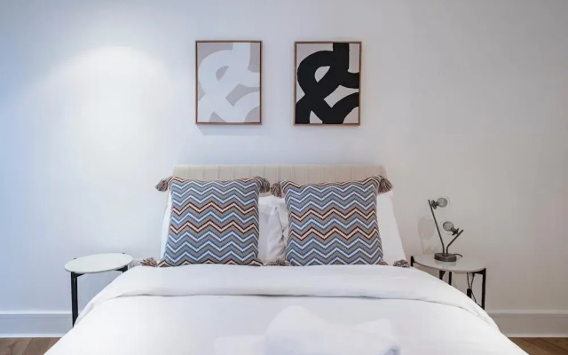 The Urban Minimalist- Notting Hill 2 Bed