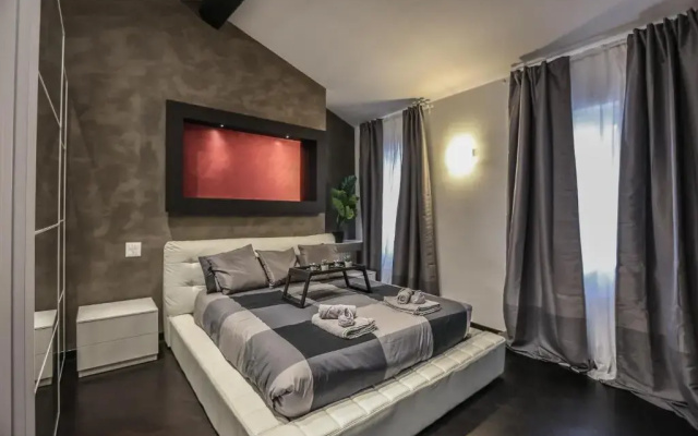 Stylish Apartment Near Duomo