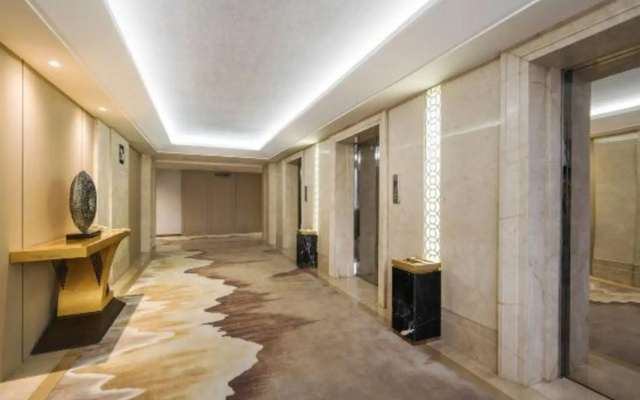 Minzhong Grand Hotel