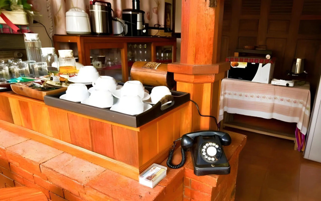 Bantham Hill Homestay