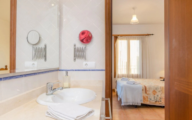 Ines - Villa With Private Pool In Inca. Free Wifi