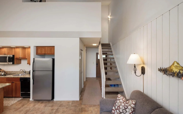 Ponderosa Resort Condo for 6!