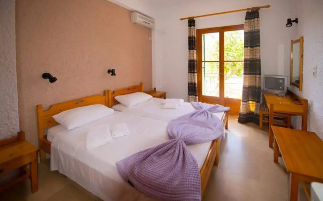Marie Hotel