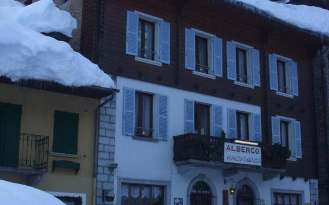 Albergo Ristorante Macugnaga