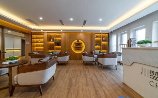 Chuanmeng Light Luxury Hotel