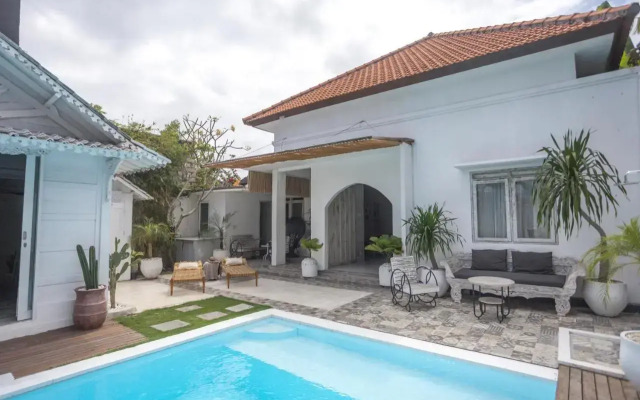 Gypsy Moon Bali