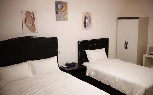 Valentine Hotel