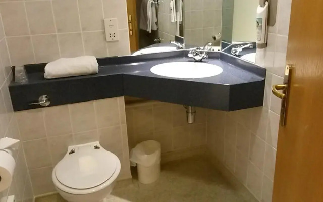 ibis Bradford Shipley