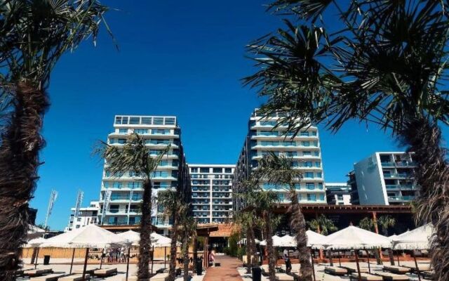 Sky Luxury Apartament Mamaia -sea View