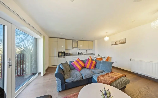 2-bed Flat, Sleeps 4 - Parking & Wheelchair Access
