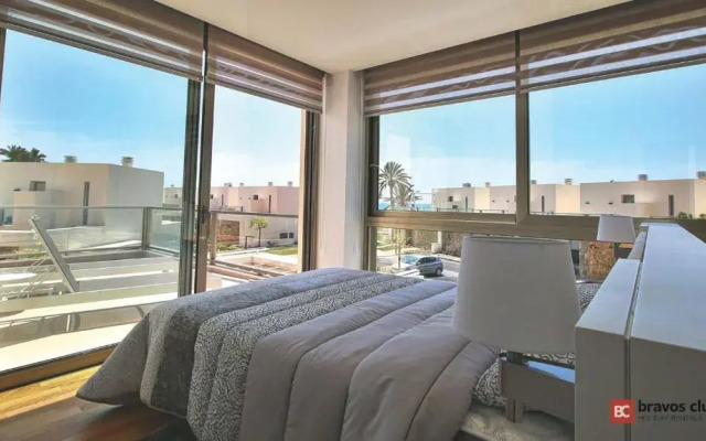 Vila Paradis 17 by Bravos Club