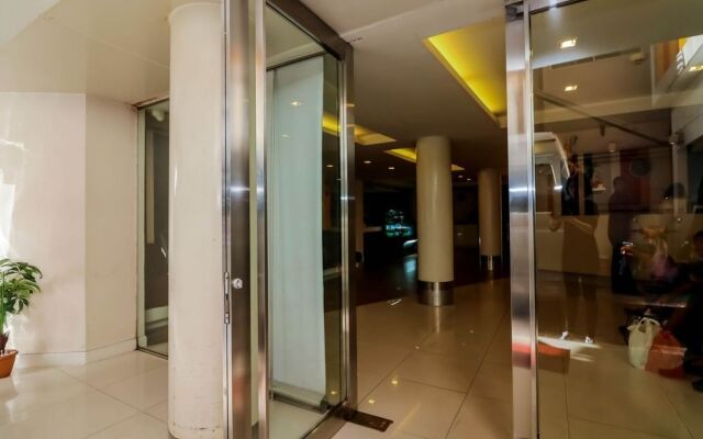 NIDA Rooms Phetchaburi 88 Center Point