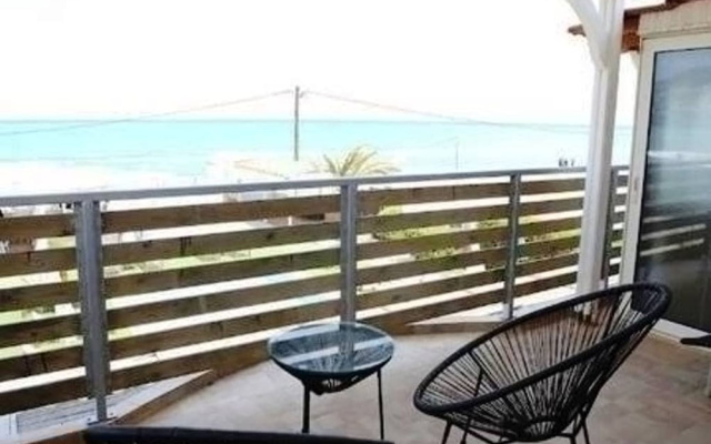 Havana 1 Sea and Pool Apartment