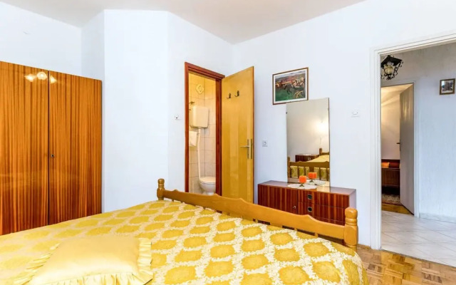 Donata Senj in Senj With 2 Bedrooms and 3 Bathrooms