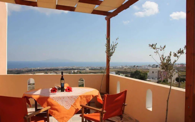 Anessis Apartments