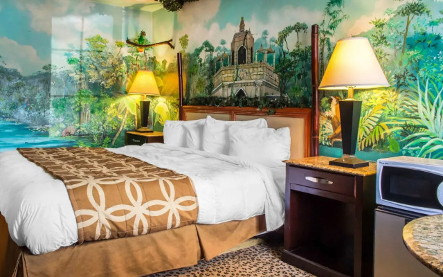 Delux Inn & Suites