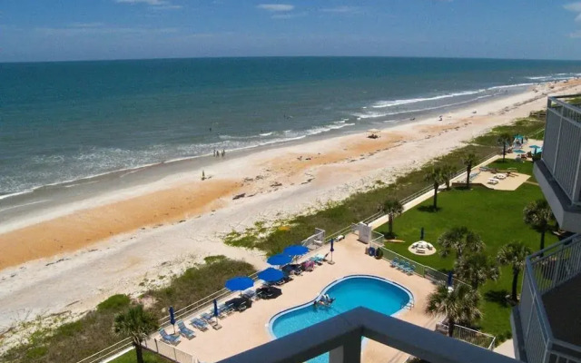 Surfside Club