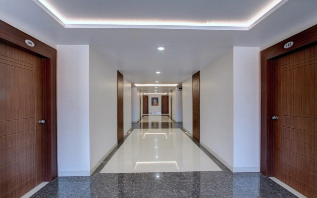 Hotel Ambika International Byndoor