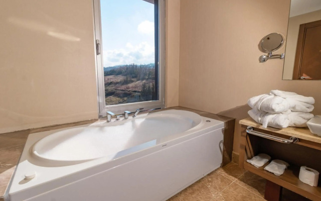 Tilya Resort Hotel