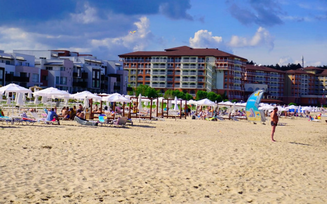 Апартамент Сънрайз Обзор - Apartment Sunrise Obzor