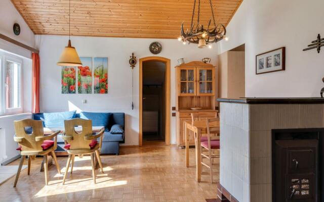 Spacious Chalet in Maishofen near Forest