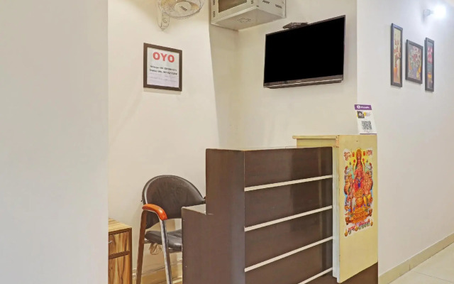 Hotel Bright by OYO Rooms