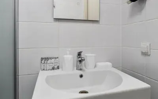 Апартаменты МаксРеалти24 на ул. Малая Очаковская, д. 4А, к.2