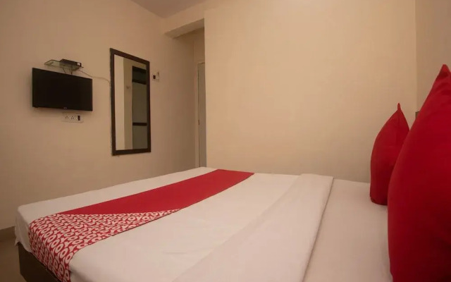 Oyo 23285 The Diplomat Lodging