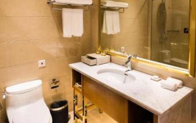 Zhenjiang Yinhong Business Boutique Hotel