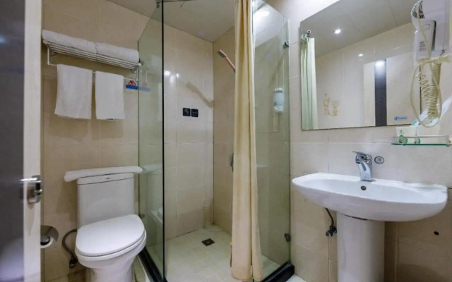 Hi Inn Shanghai Xujiahui Wantiguan
