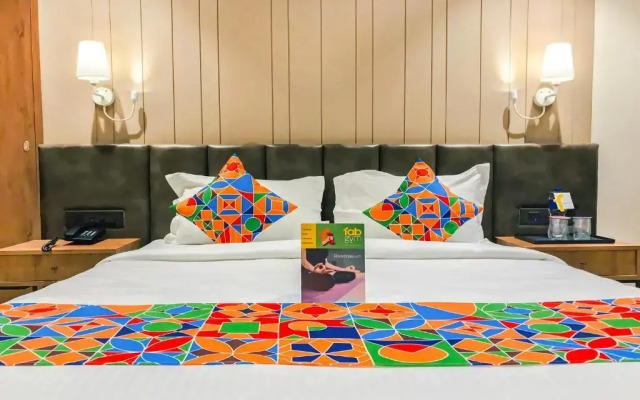 Pinnacle Grand Hotel and Banquets