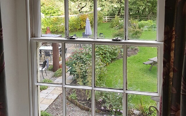 Lowther House Bed and Breakfast