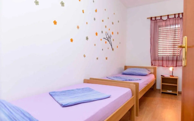 Apartment Okrug Gornji 29