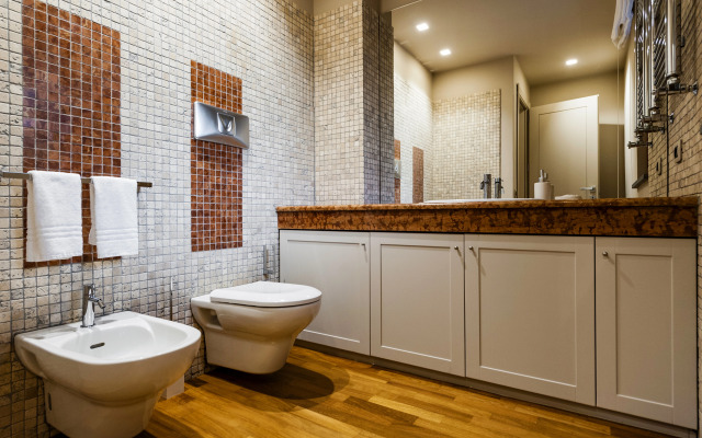 The Villa by Ferrini Home