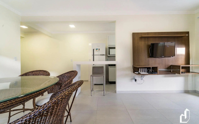 Casa térrea com 02 dormitórios