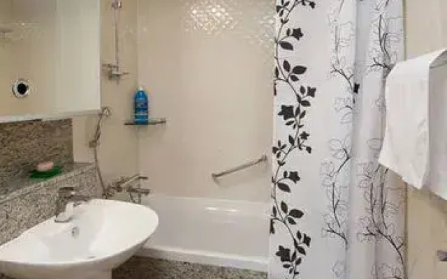 Good Time Guest House - Hostel