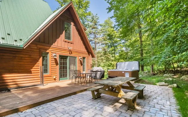 Bears Lair House