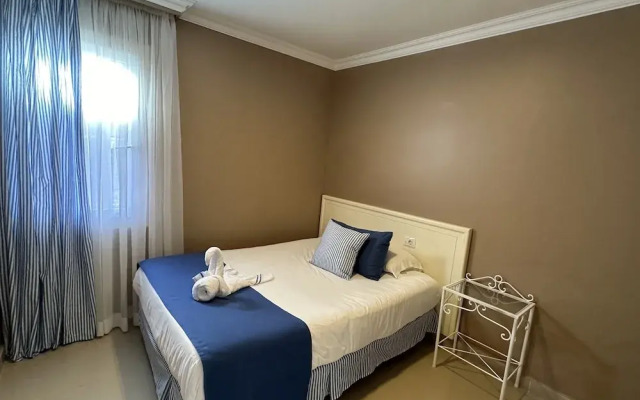 RF La Quinta Park Suites