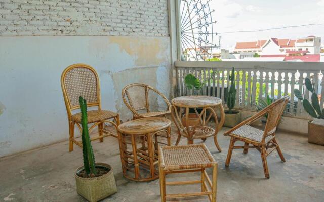 Petit Espace Boutique Hostel