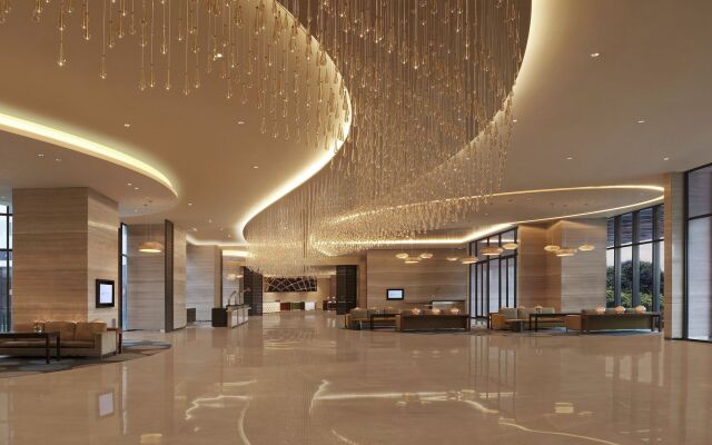 Pullman New Delhi Aerocity Hotel