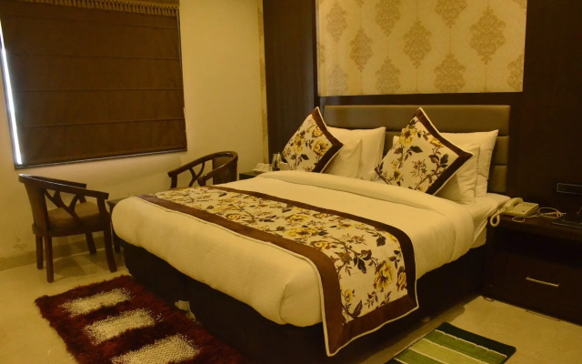 Hotel Palm Galaxy