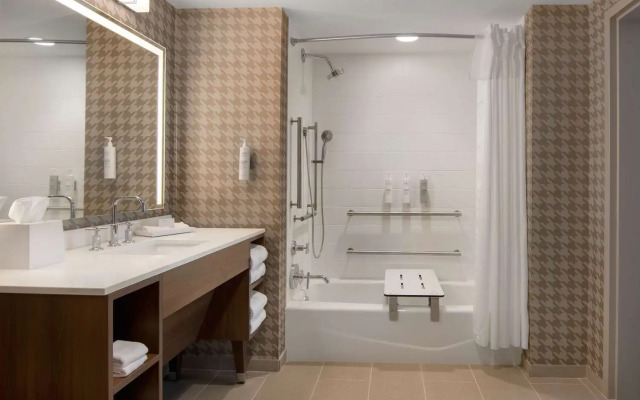 Home2 Suites By Hilton Jacksonville Downtown